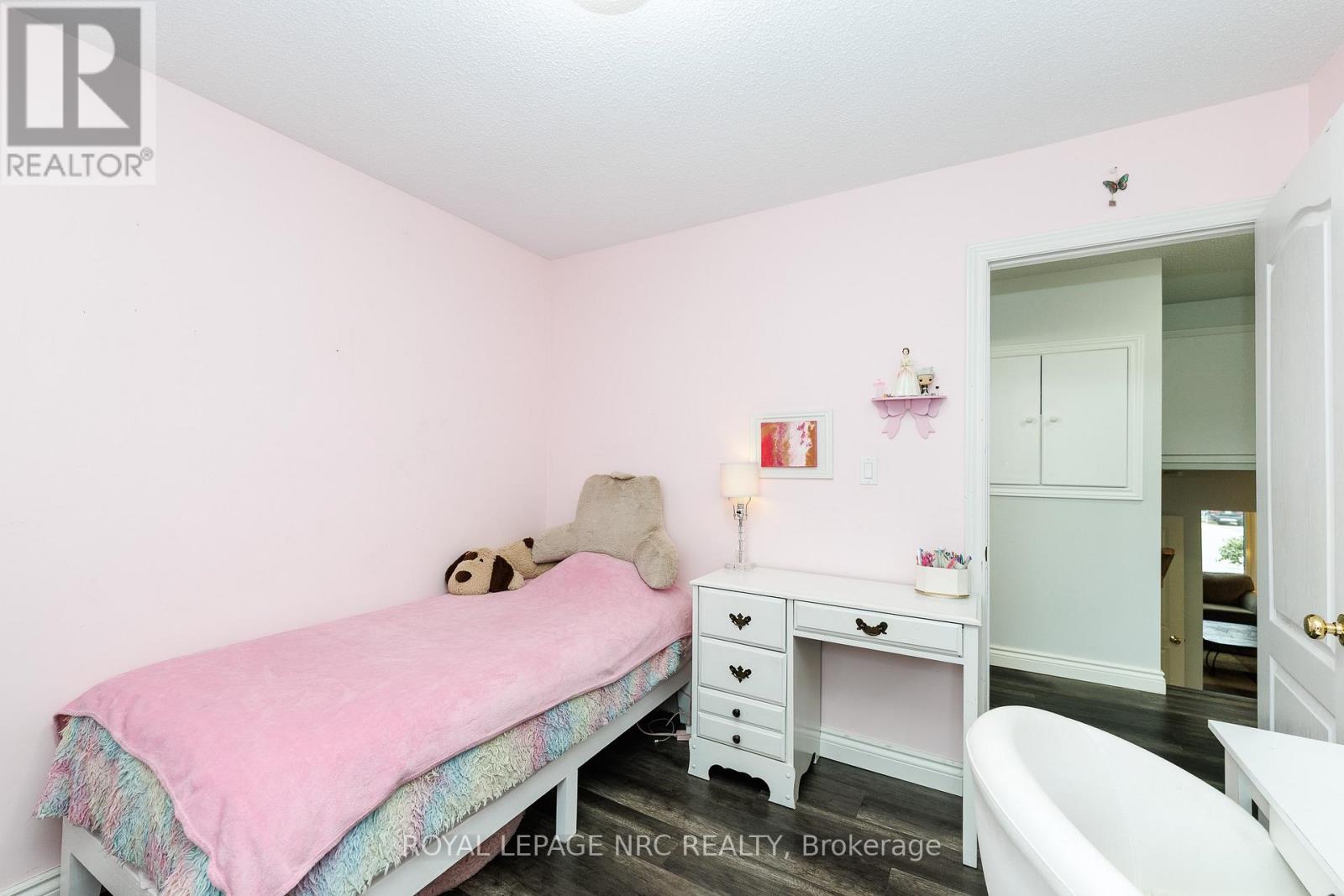 15 Carousel Circle, St. Catharines, Ontario  L2N 6C9 - Photo 18 - X12914522