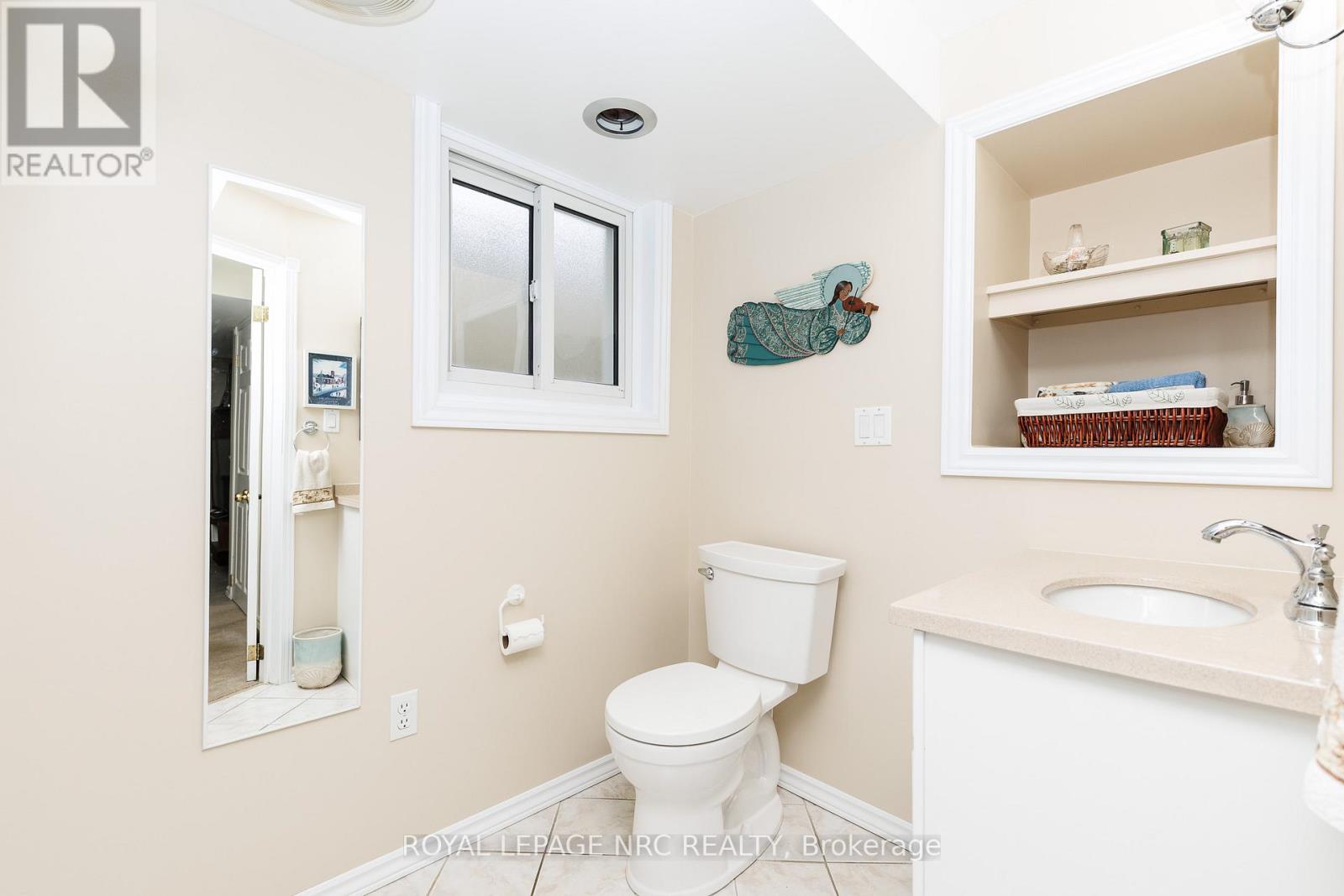 15 Carousel Circle, St. Catharines, Ontario  L2N 6C9 - Photo 27 - X12914522