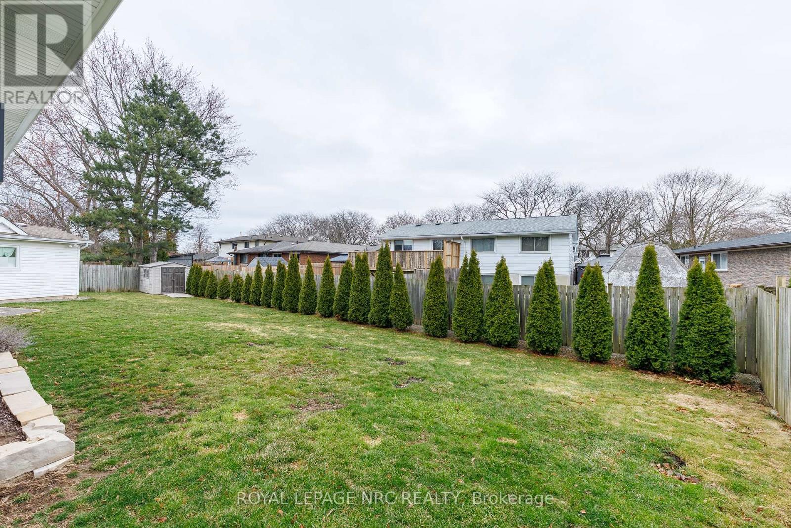 15 Carousel Circle, St. Catharines, Ontario  L2N 6C9 - Photo 37 - X12914522