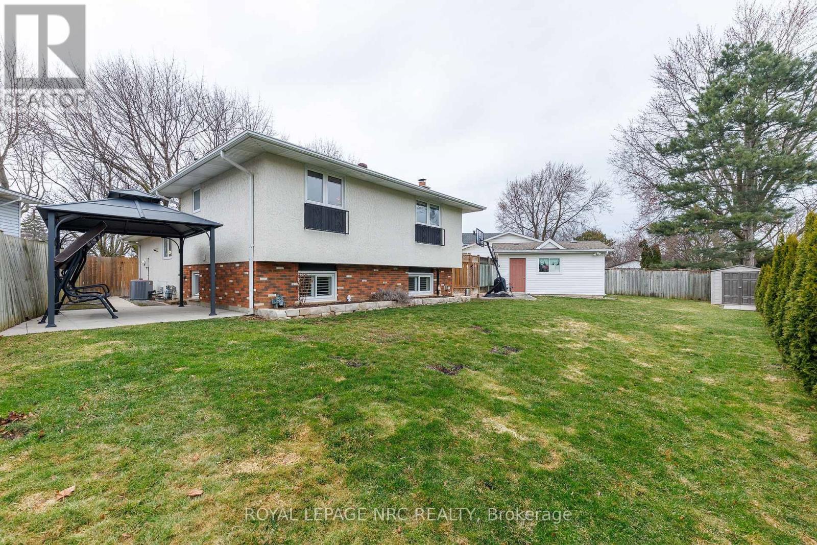 15 Carousel Circle, St. Catharines, Ontario  L2N 6C9 - Photo 38 - X12914522