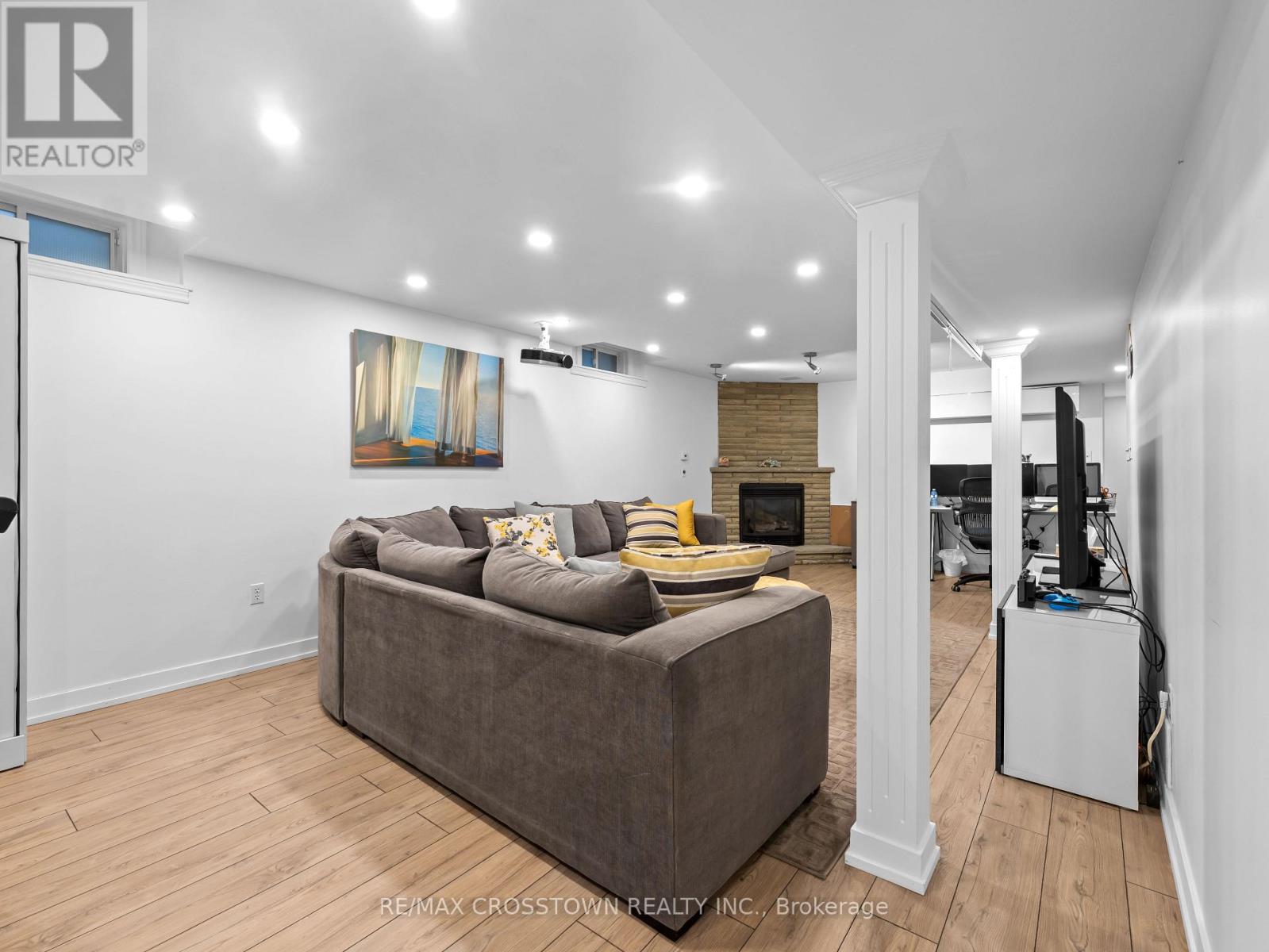 109 Golden Gate Circle, Vaughan, Ontario  L4H 1N6 - Photo 29 - N12880140