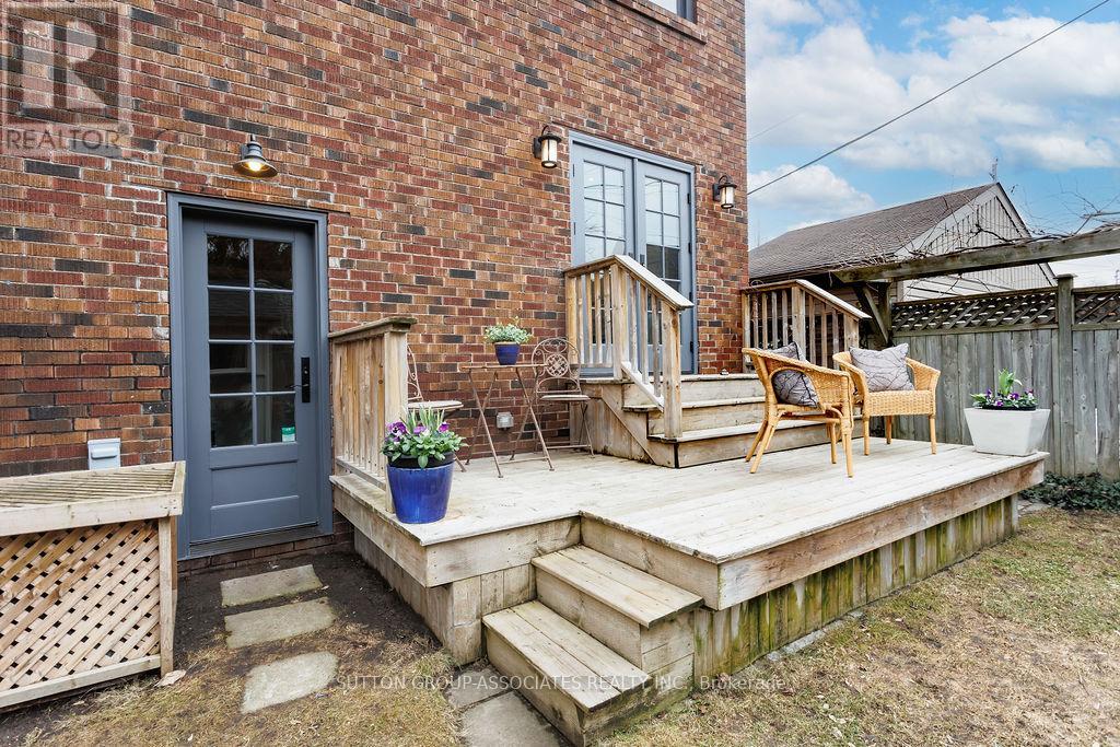 50 Thornhill Avenue, Toronto (Lambton Baby Point), Ontario  M6S 4C5 - Photo 48 - W12913552