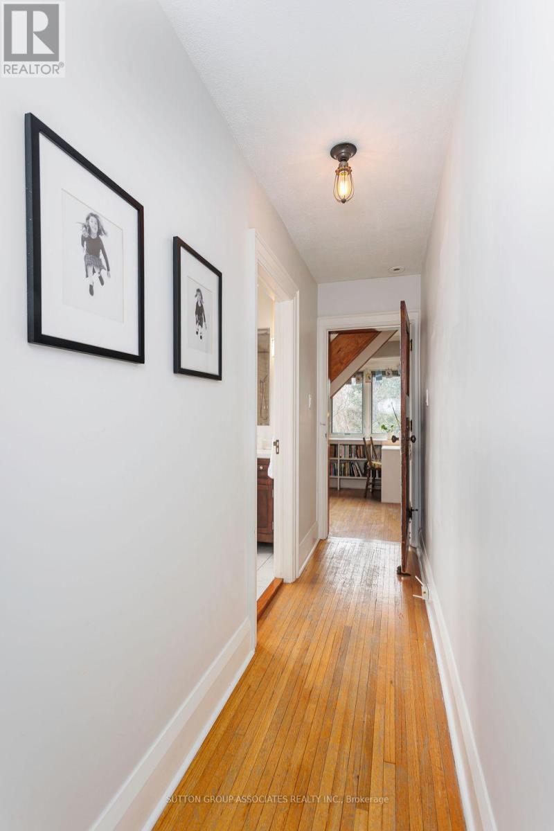 50 Thornhill Avenue, Toronto (Lambton Baby Point), Ontario  M6S 4C5 - Photo 28 - W12913552