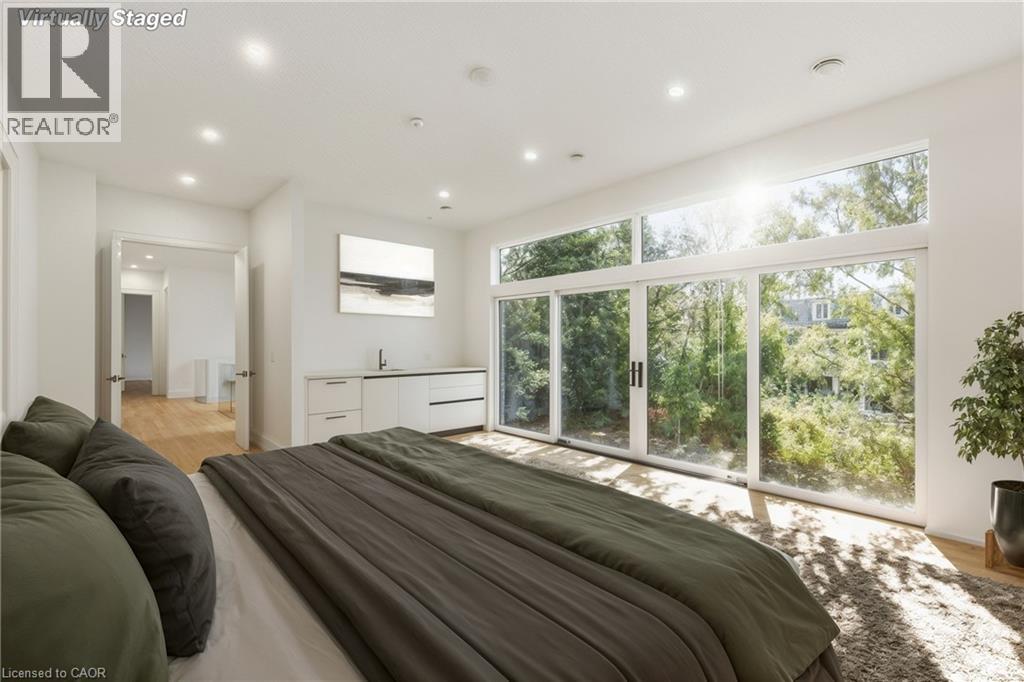 135 Secord Lane, Burlington, Ontario  L7L 2H6 - Photo 23 - 40789525