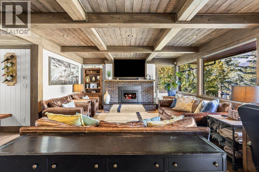 115 Spray Avenue, Banff, Alberta  T1L 1A1 - Photo 12 - A2258433