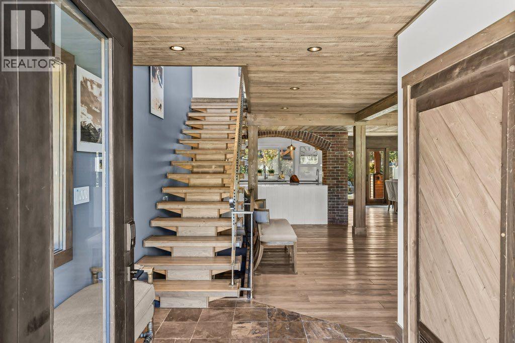 115 Spray Avenue, Banff, Alberta  T1L 1A1 - Photo 10 - A2258433