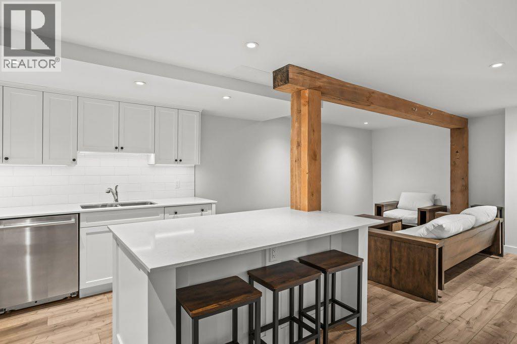 115 Spray Avenue, Banff, Alberta  T1L 1A1 - Photo 35 - A2258433