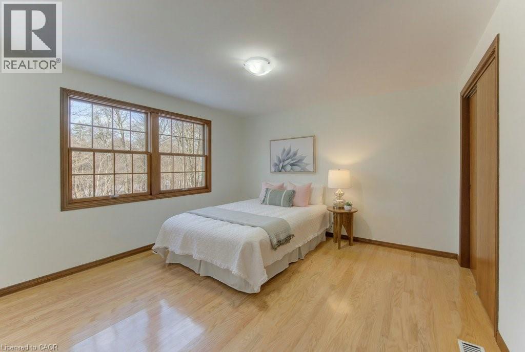 26 Sycamore Place, Kitchener, Ontario  N2M 4G1 - Photo 24 - 40813198