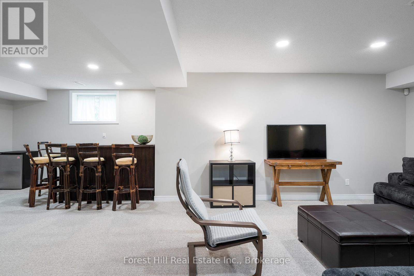 140 Augusta Crescent, Blue Mountains, Ontario  L9Y 0K7 - Photo 29 - X12914430