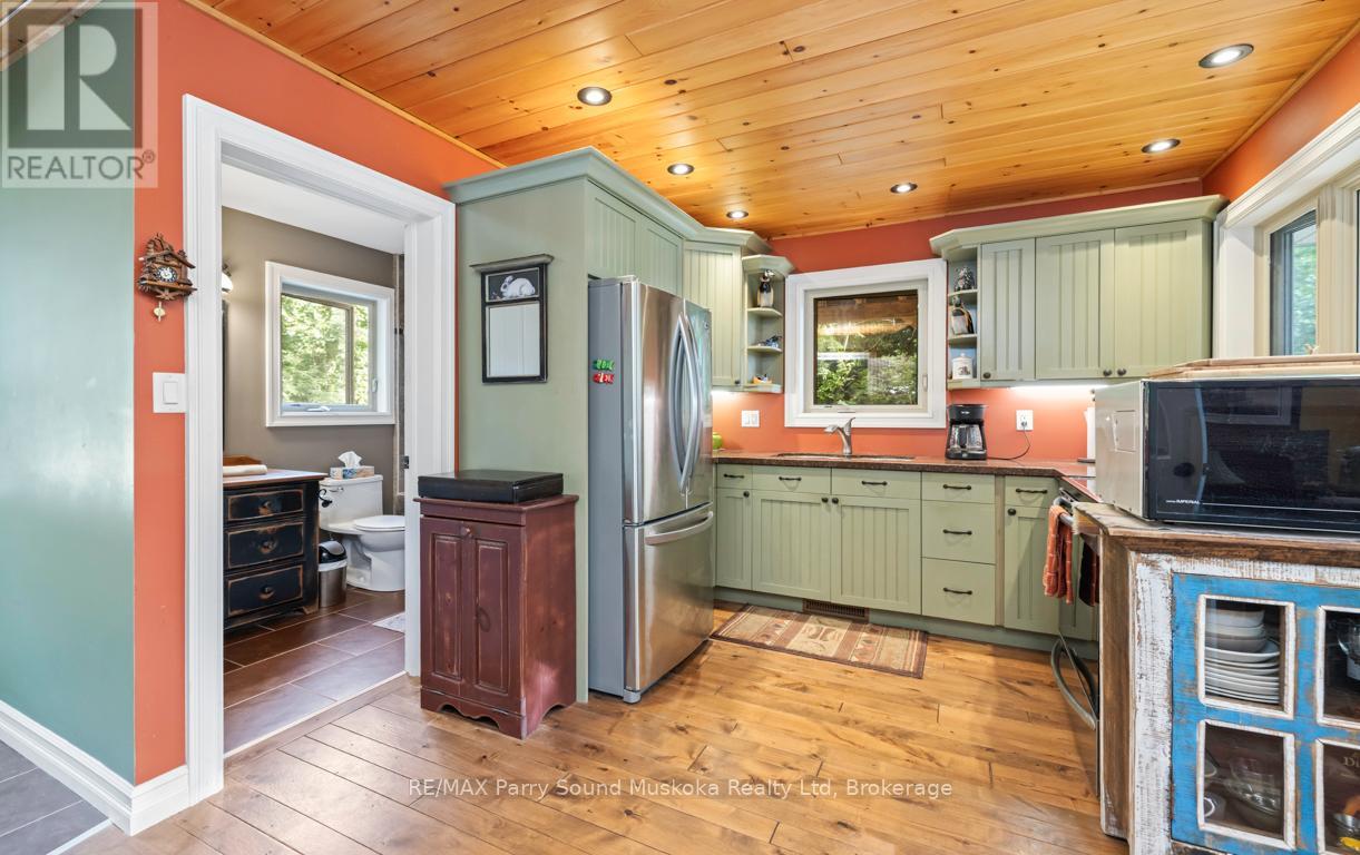 32a Sterner Drive, Seguin, Ontario  P2A 0B2 - Photo 18 - X12914546