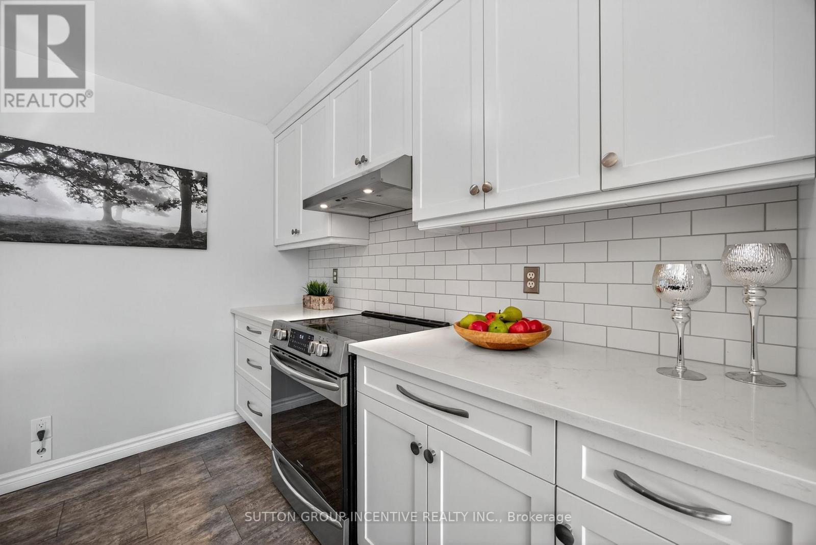 63 Nicklaus Drive, Barrie (East Bayfield), Ontario  L4M 6V7 - Photo 14 - S12913098