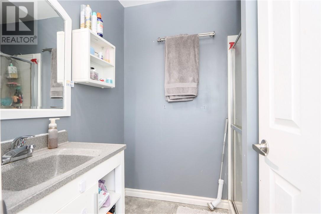 294 Pine Street, Lively, Ontario  P3Y 1N1 - Photo 29 - 2126897