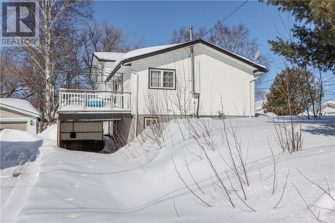 294 Pine Street, Lively, Ontario  P3Y 1N1 - Photo 38 - 2126897