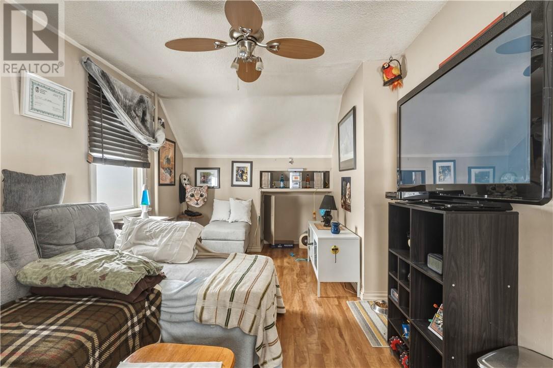 21 Avalon Road, Sudbury, Ontario  P3B 3K6 - Photo 16 - 2126889