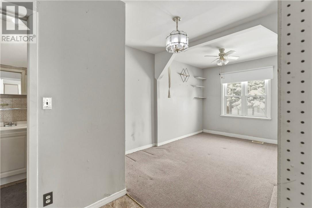 21 Avalon Road, Sudbury, Ontario  P3B 3K6 - Photo 21 - 2126889