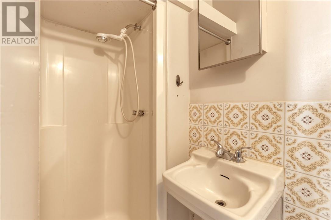 21 Avalon Road, Sudbury, Ontario  P3B 3K6 - Photo 31 - 2126889