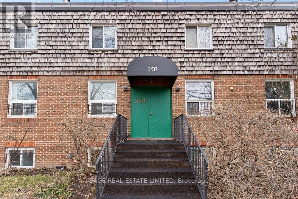 4 - 350 Gerrard Street E, Toronto, Ontario  M5A 2G7 - Photo 2 - C12914382