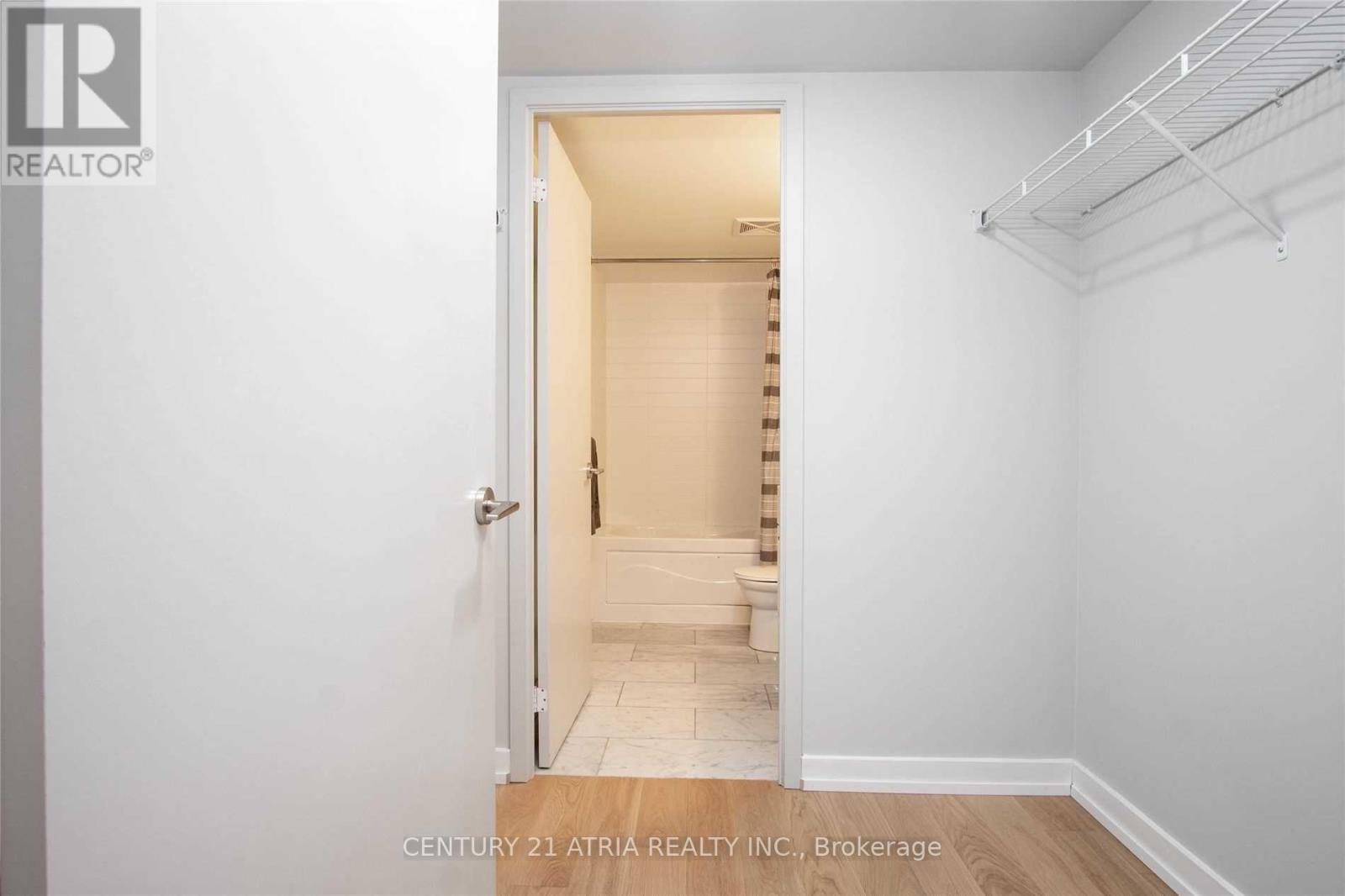 225 - 21 Nelson Street, Toronto (Waterfront Communities), Ontario  M5V 3H9 - Photo 15 - C12914400