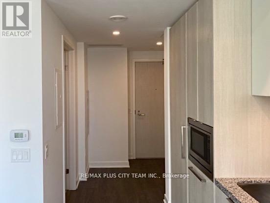 3008 - 115 Blue Jays Way, Toronto (Waterfront Communities), Ontario  M5V 0N4 - Photo 7 - C12914446