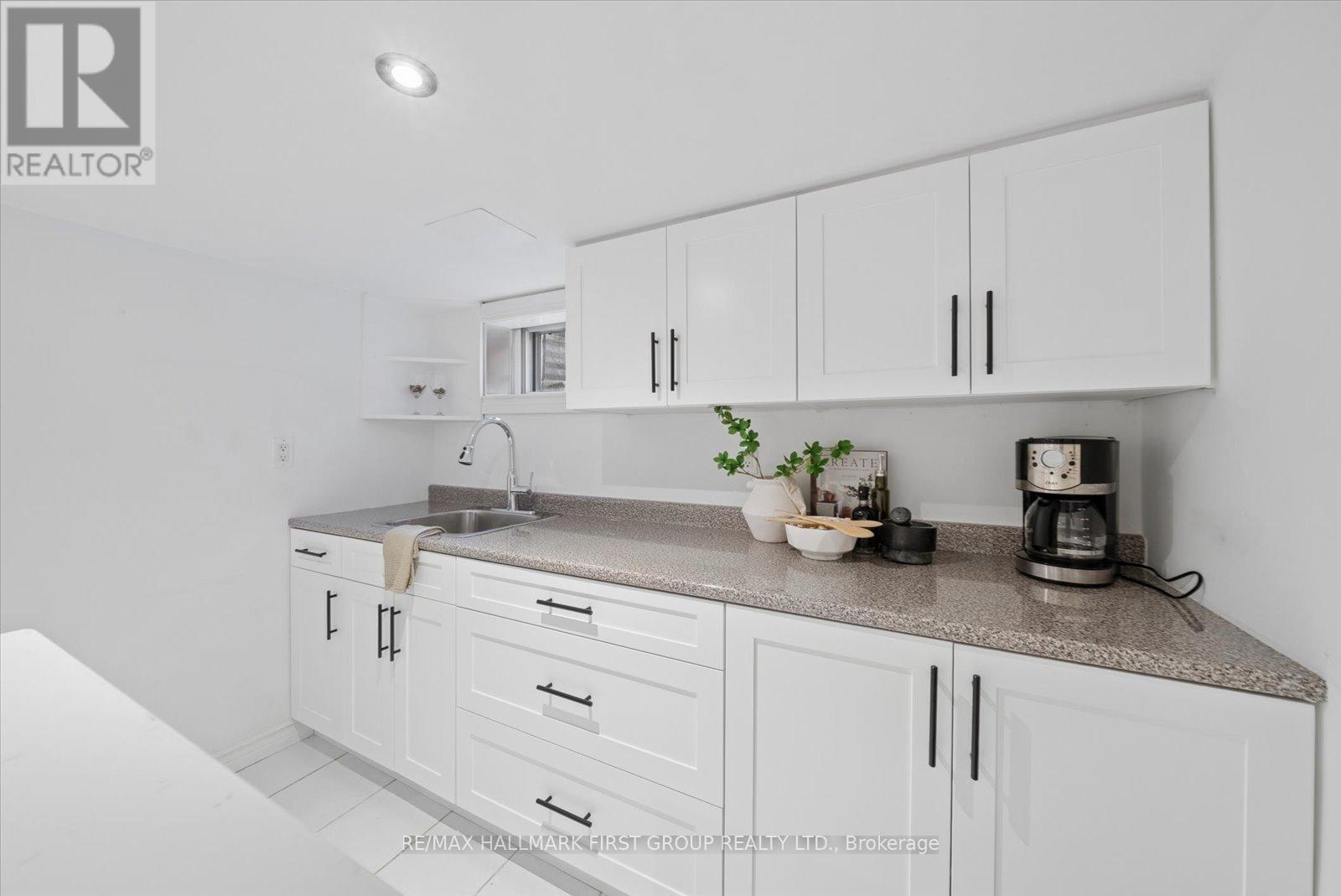 217 Farewell Street, Oshawa (Donevan), Ontario  L1H 6L5 - Photo 23 - E12914396