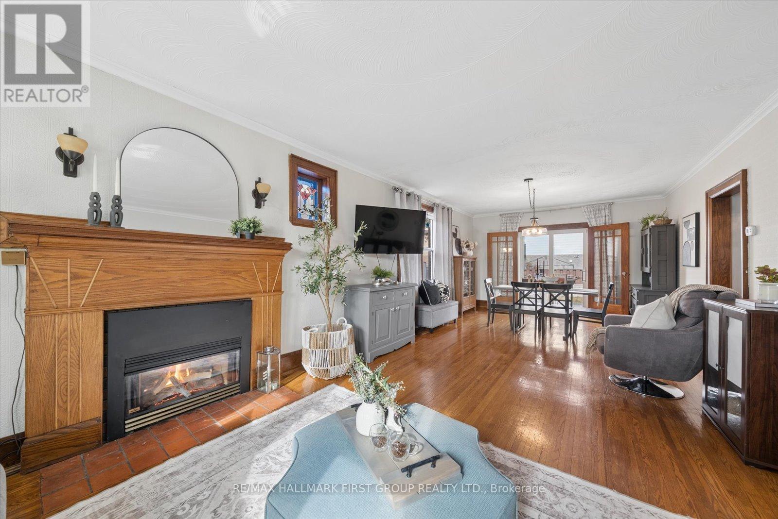 217 Farewell Street, Oshawa (Donevan), Ontario  L1H 6L5 - Photo 7 - E12914396