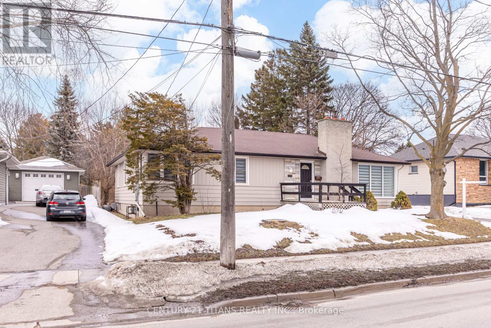 405 Anderson Street, Whitby (Blue Grass Meadows), Ontario  L1N 3V8 - Photo 3 - E12914398