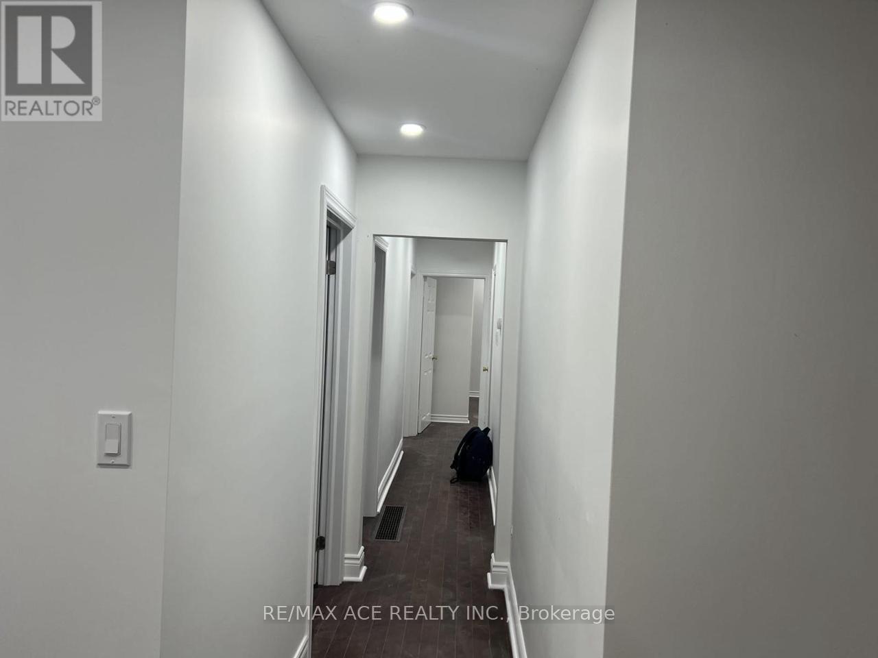 365 Bellamy Road N, Toronto (Woburn), Ontario  M1H 1G1 - Photo 14 - E12914442