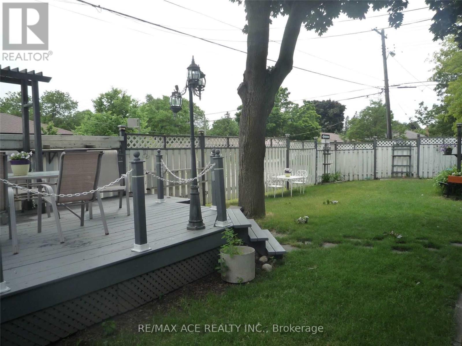 365 Bellamy Road N, Toronto (Woburn), Ontario  M1H 1G1 - Photo 2 - E12914442