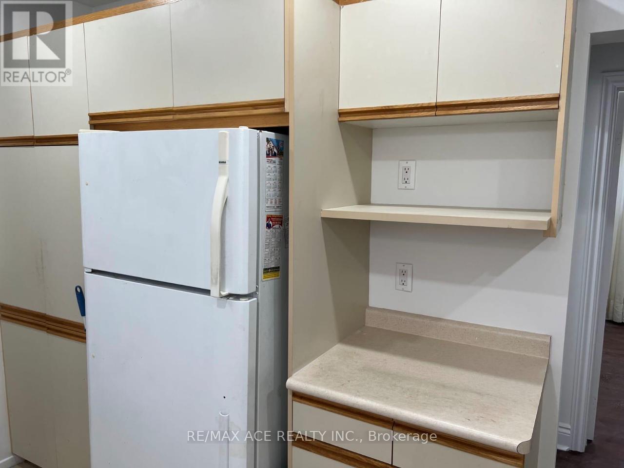 365 Bellamy Road N, Toronto (Woburn), Ontario  M1H 1G1 - Photo 21 - E12914442