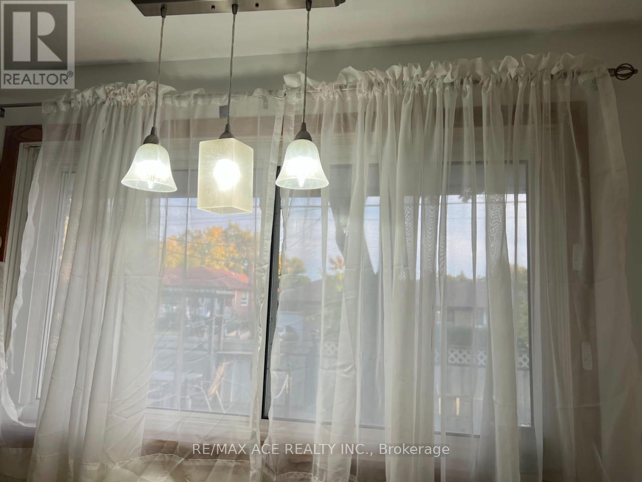 365 Bellamy Road N, Toronto (Woburn), Ontario  M1H 1G1 - Photo 22 - E12914442