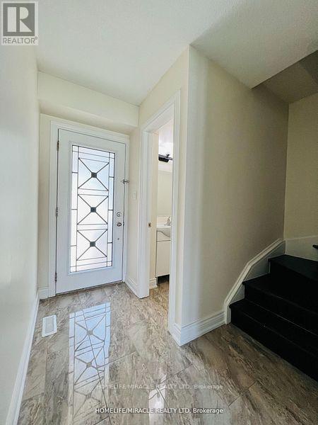 11 - 50 Blackwell Avenue, Toronto (Malvern), Ontario  M1B 1K2 - Photo 2 - E12914488