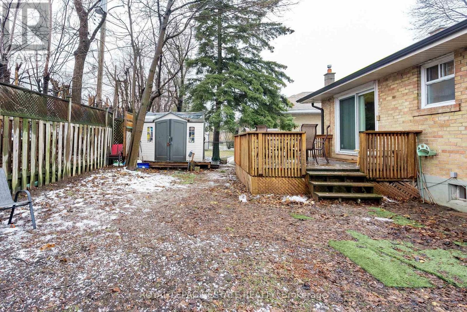 11 Garrick Road, Toronto, Ontario  M1M 1S6 - Photo 42 - E12914508