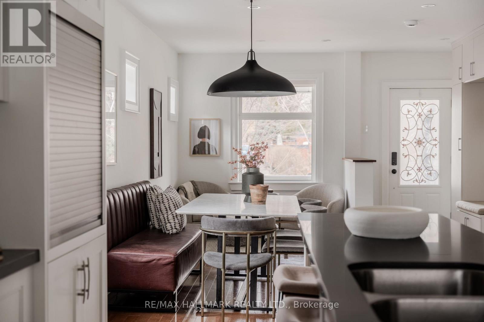 27 Maughan Crescent, Toronto (Woodbine Corridor), Ontario  M4L 3E4 - Photo 15 - E12914288