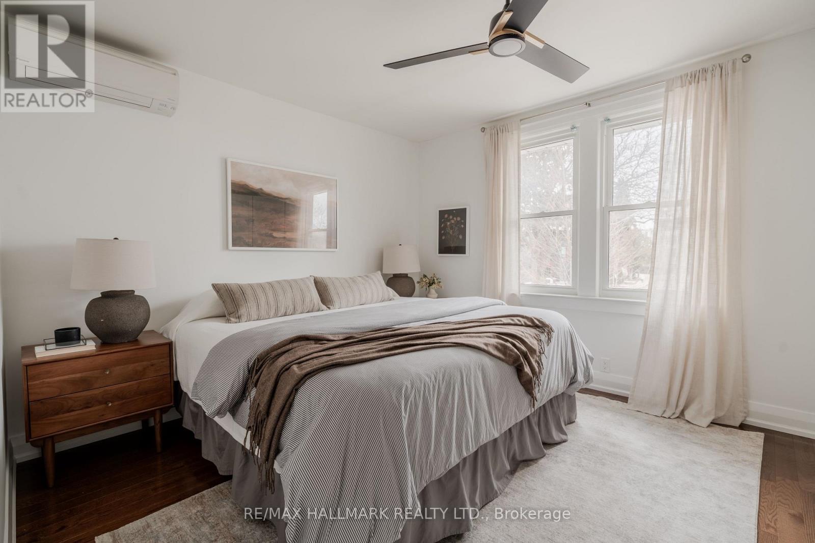 27 Maughan Crescent, Toronto (Woodbine Corridor), Ontario  M4L 3E4 - Photo 24 - E12914288