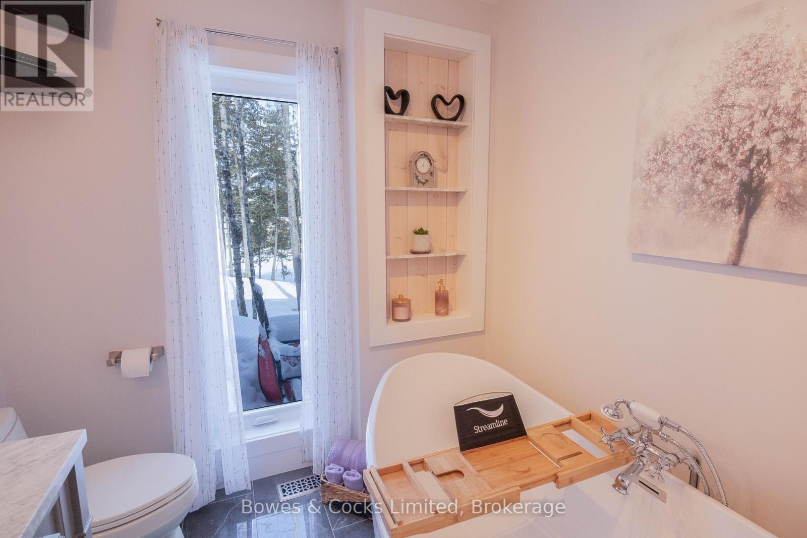 144 Blue Heron Lane, North Kawartha, Ontario  K0L 1A0 - Photo 12 - X12910896