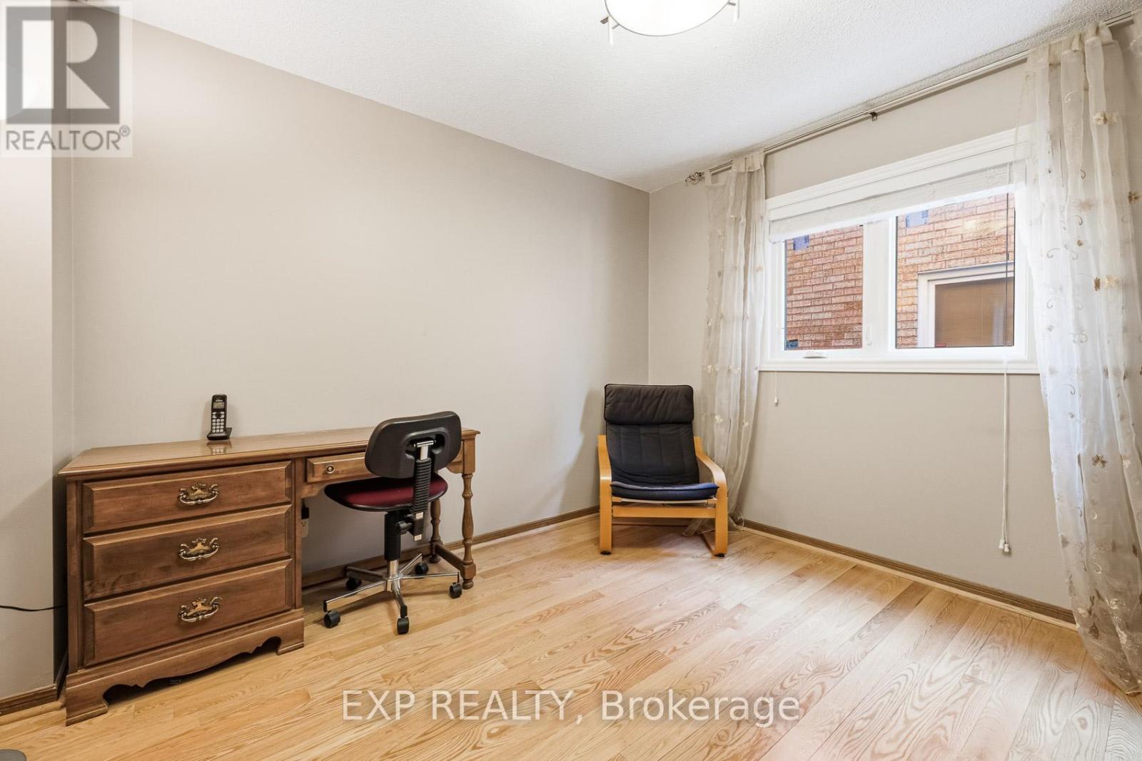 81 Southgate Crescent, Richmond Hill, Ontario  L4B 2E7 - Photo 19 - N12914434