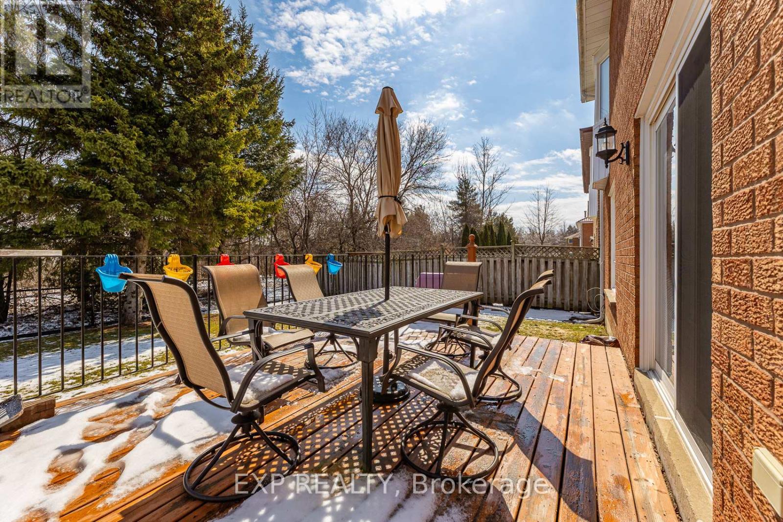 81 Southgate Crescent, Richmond Hill, Ontario  L4B 2E7 - Photo 33 - N12914434