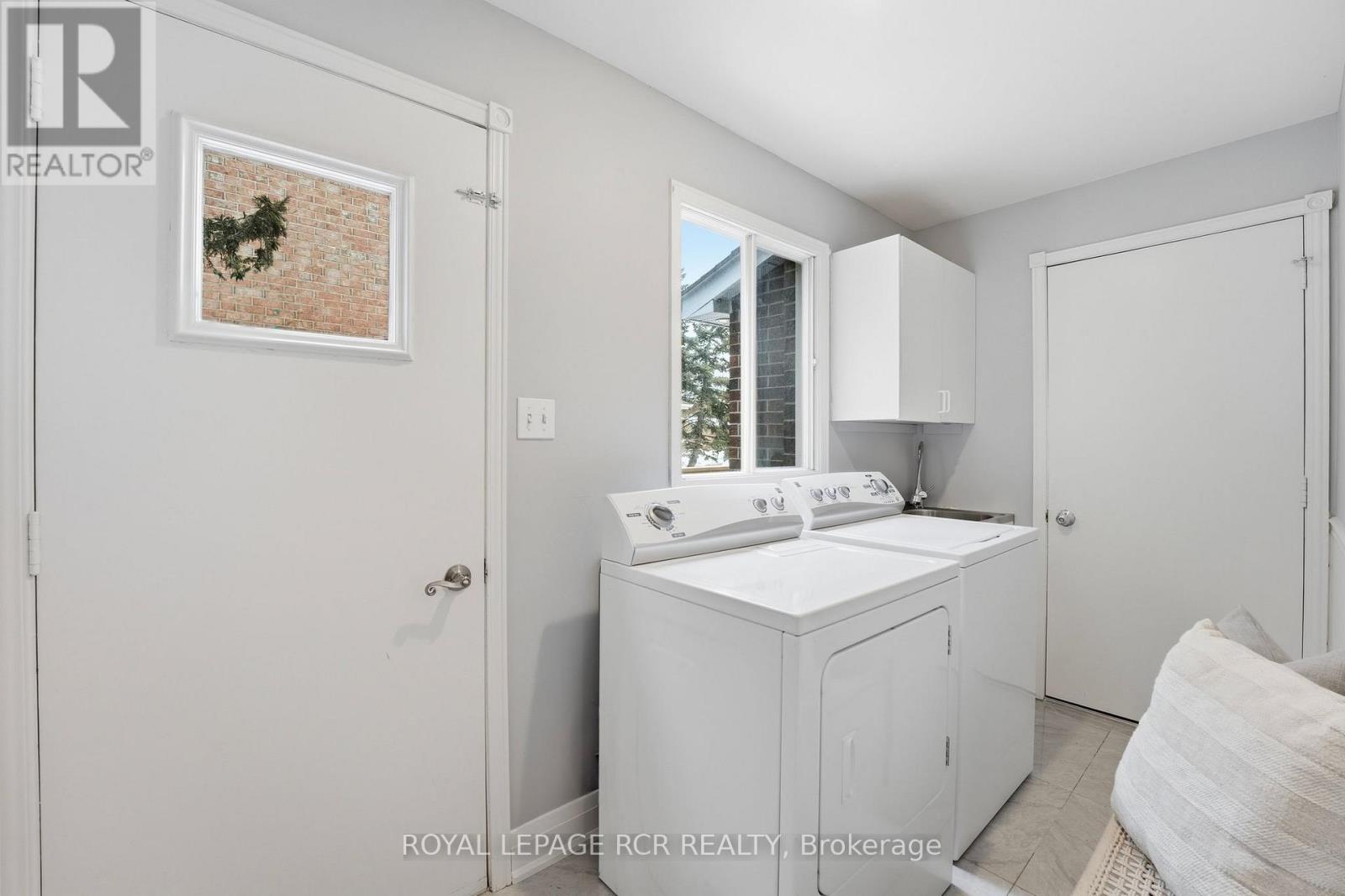 2 Meyer Circle, Markham, Ontario  L3P 4C2 - Photo 20 - N12914452