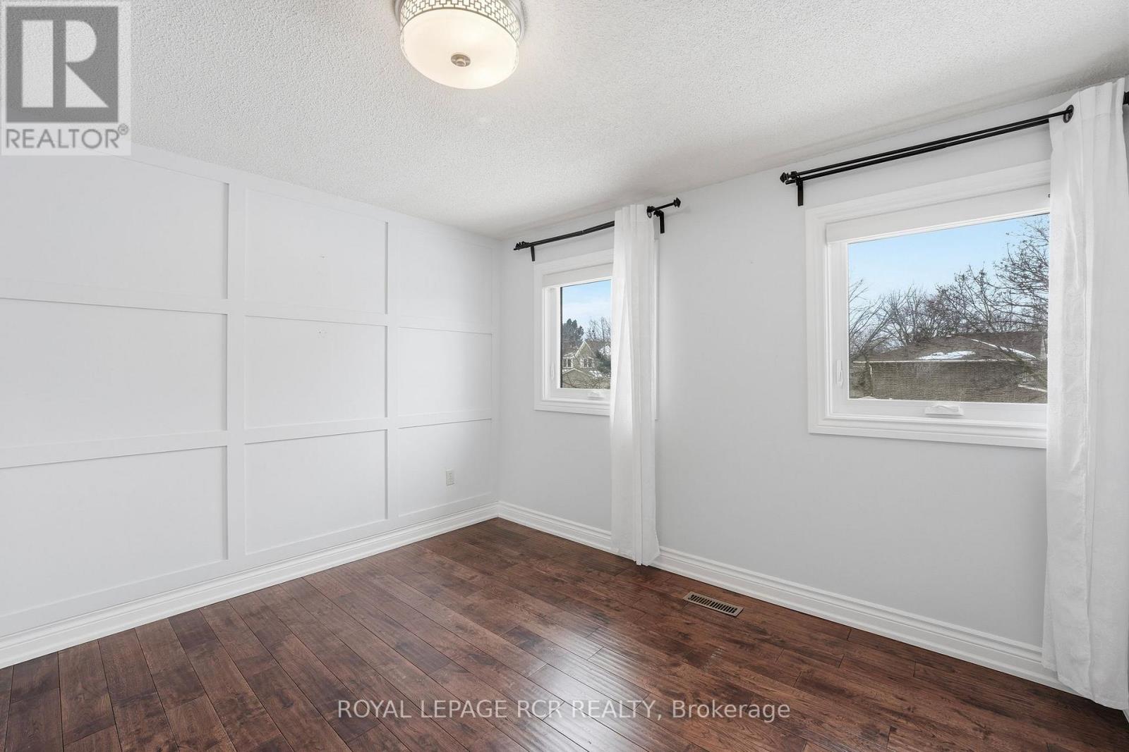 2 Meyer Circle, Markham, Ontario  L3P 4C2 - Photo 32 - N12914452