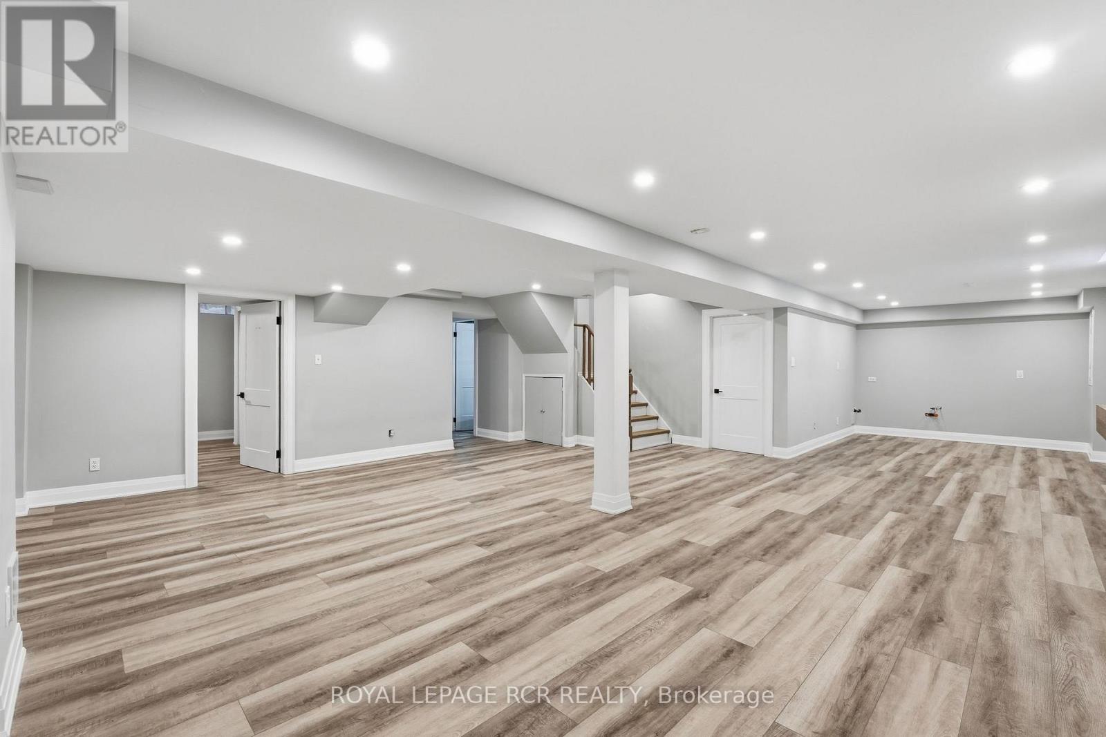 2 Meyer Circle, Markham, Ontario  L3P 4C2 - Photo 38 - N12914452