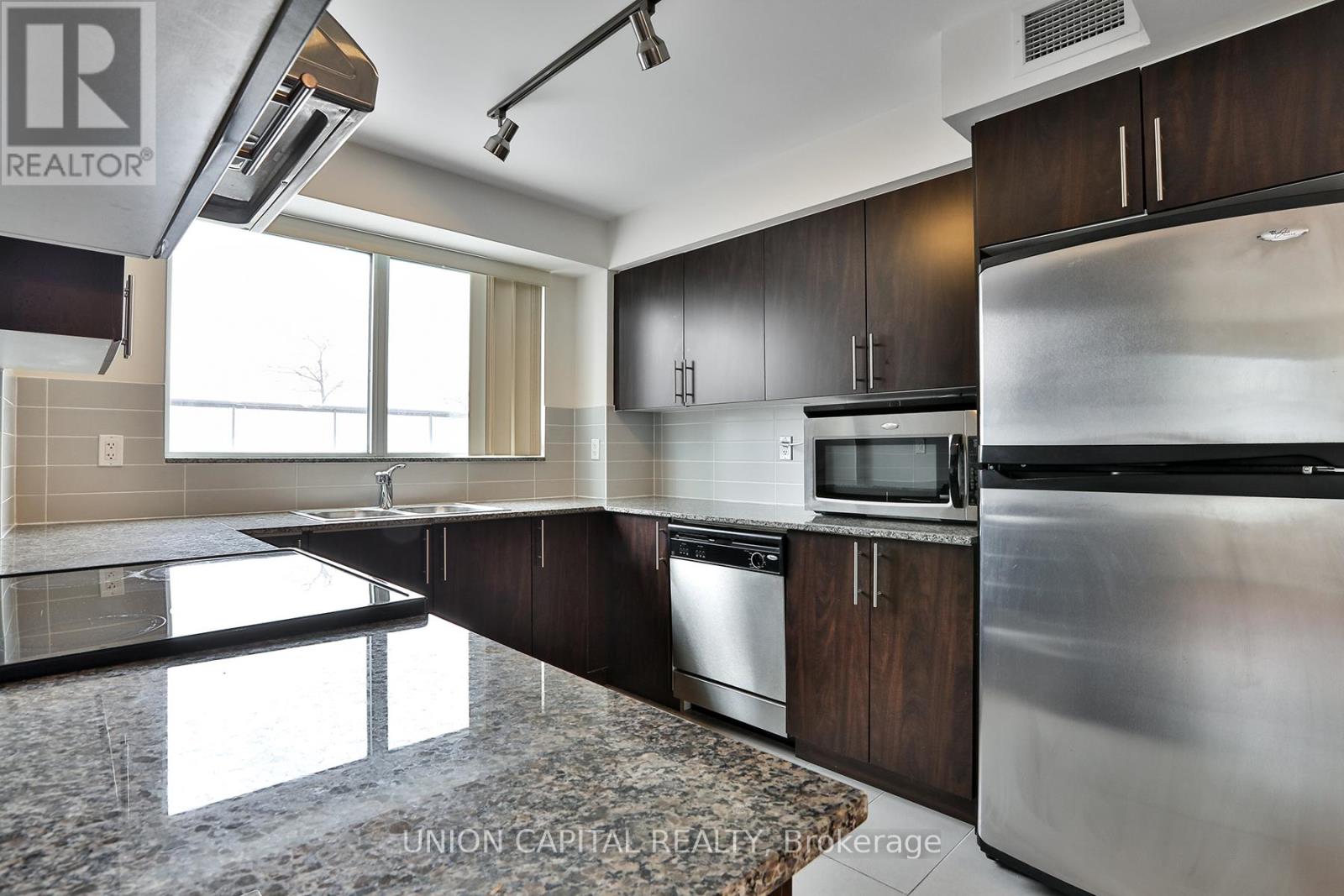 816 - 60 South Town Centre Boulevard, Markham, Ontario  L3R 7Z9 - Photo 12 - N12914528