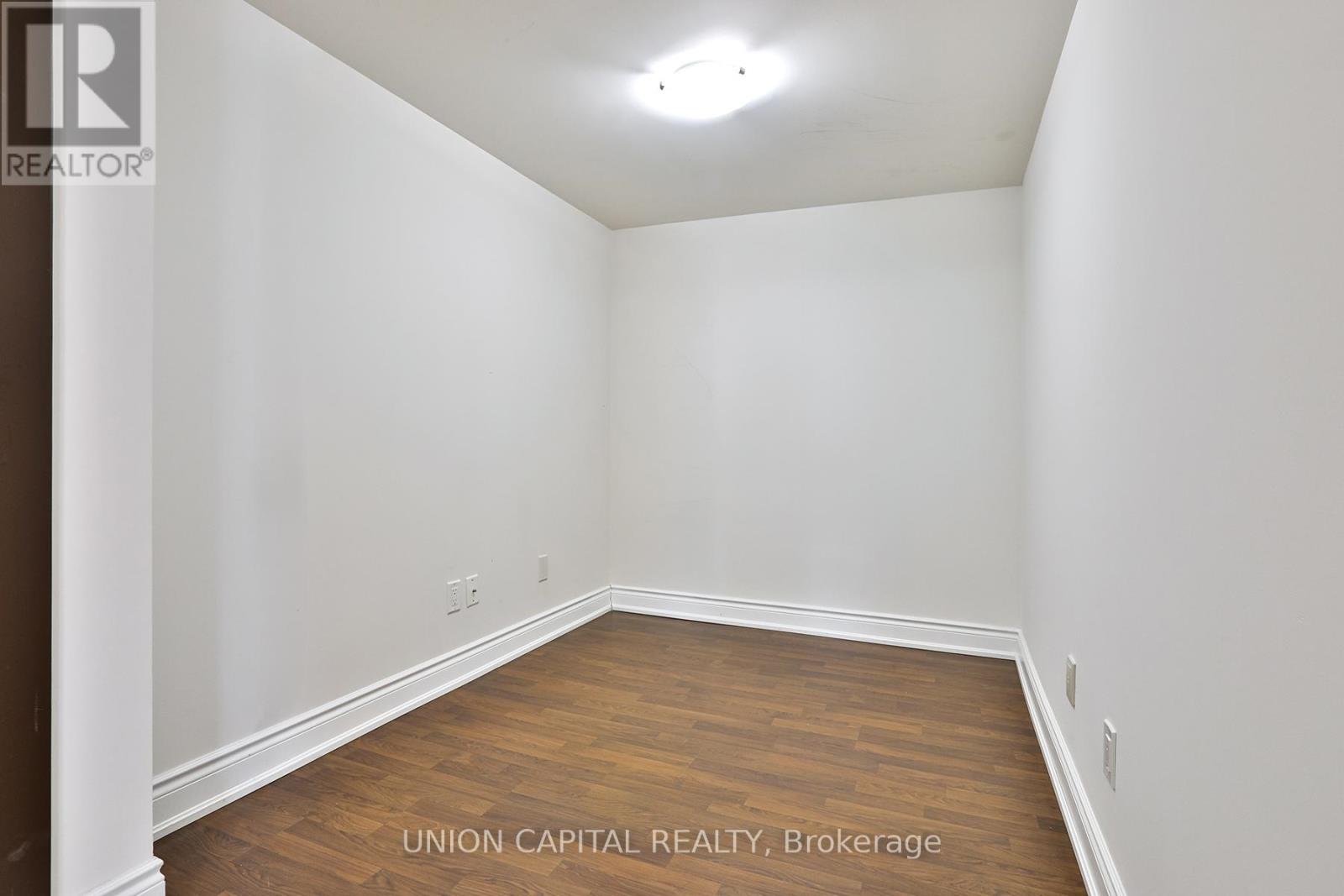 816 - 60 South Town Centre Boulevard, Markham, Ontario  L3R 7Z9 - Photo 13 - N12914528