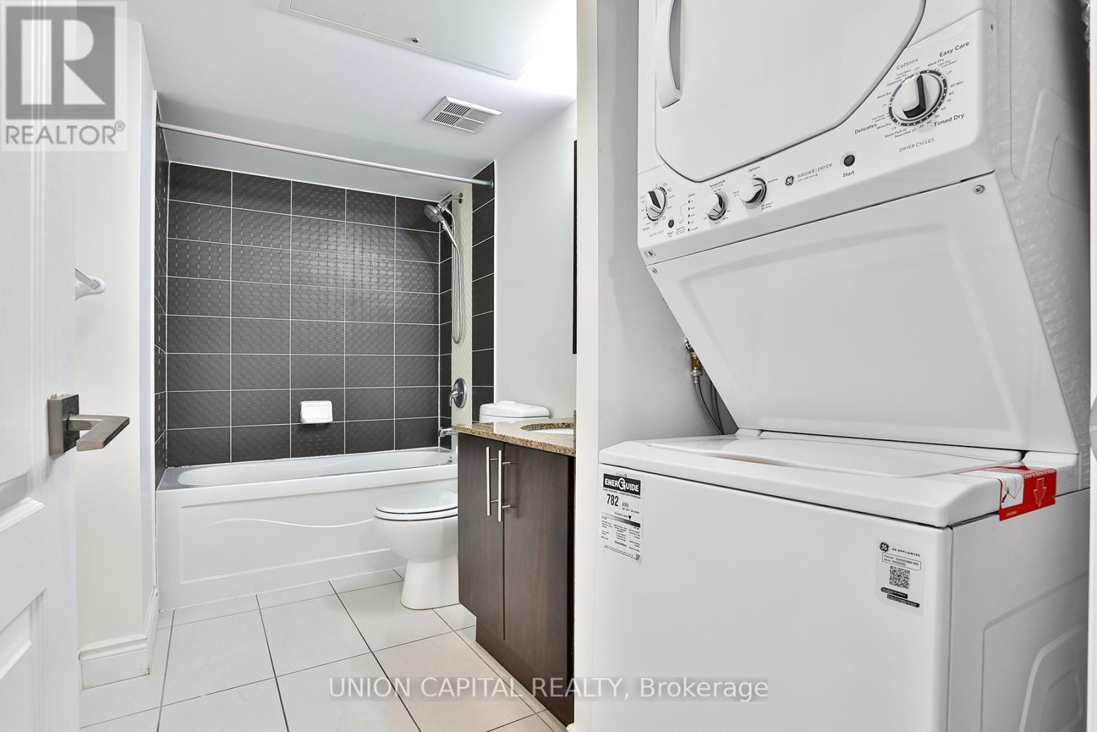 816 - 60 South Town Centre Boulevard, Markham, Ontario  L3R 7Z9 - Photo 19 - N12914528