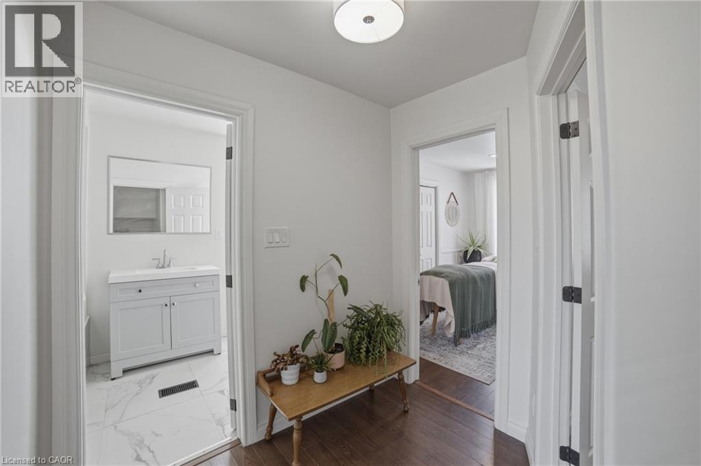 81 Ottawa Street N, Hamilton, Ontario  L8H 3Y9 - Photo 18 - 40805687