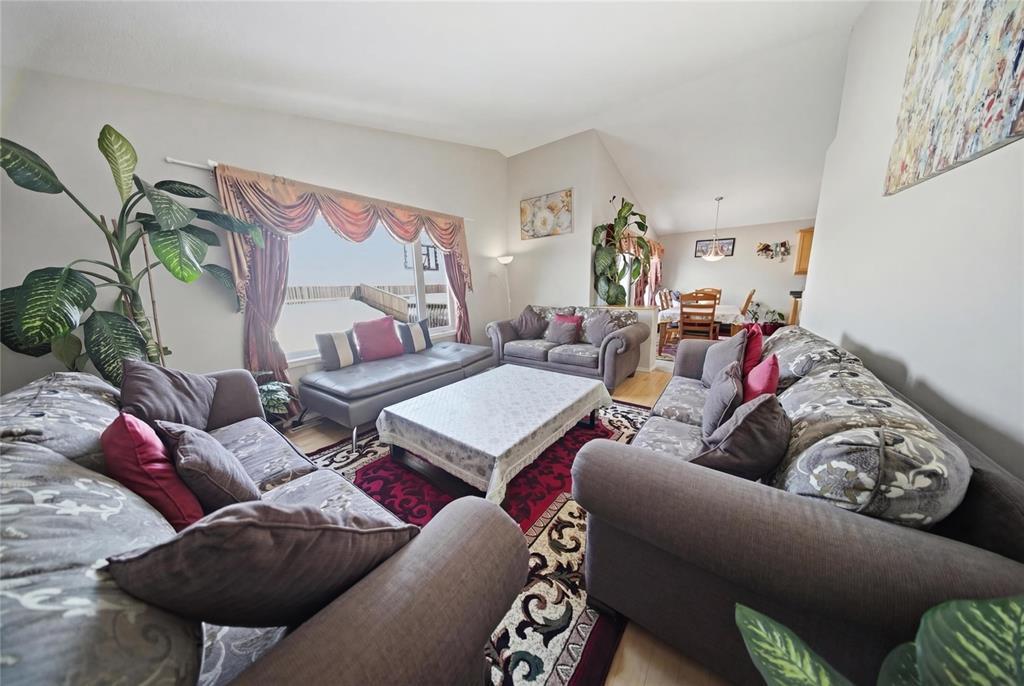 151 Mosselle Drive, Winnipeg, Manitoba  R2P 1N6 - Photo 11 - 202605296