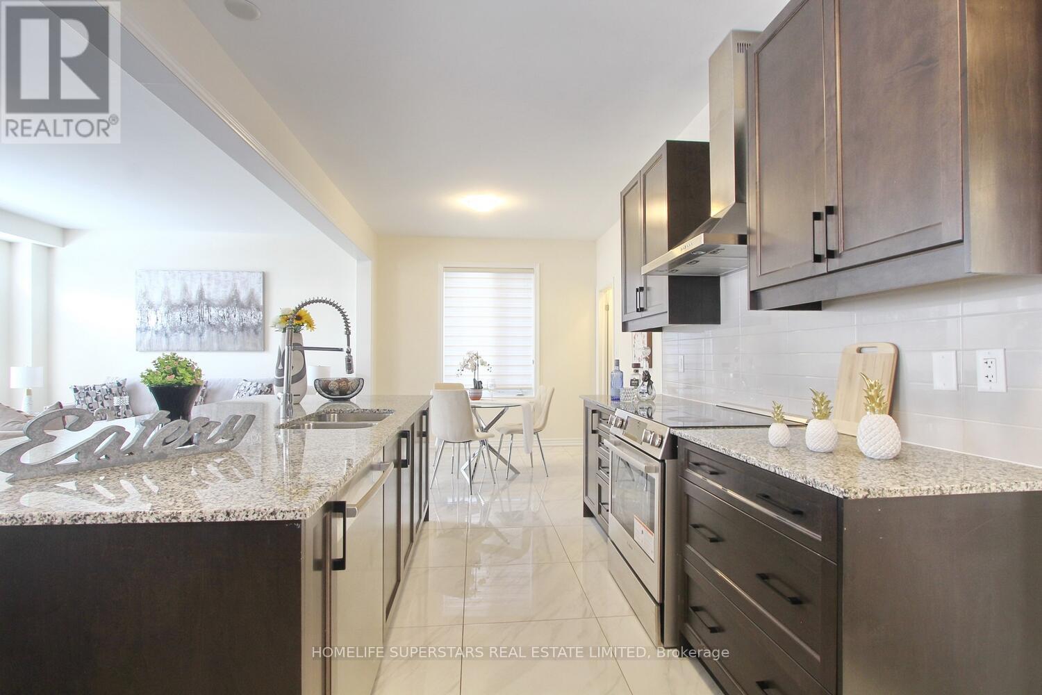 14 Spring Snow Road, Brampton, Ontario  L6Z 3N1 - Photo 11 - W12914428