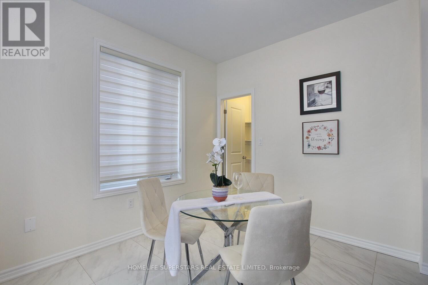 14 Spring Snow Road, Brampton, Ontario  L6Z 3N1 - Photo 12 - W12914428