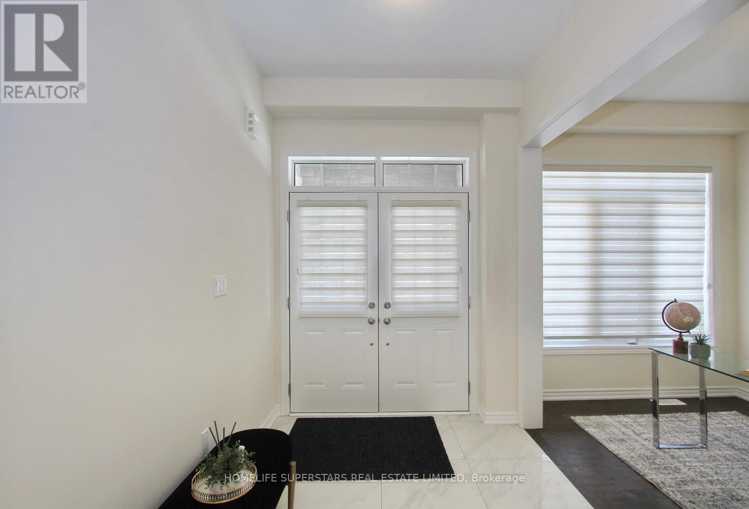 14 Spring Snow Road, Brampton, Ontario  L6Z 3N1 - Photo 3 - W12914428