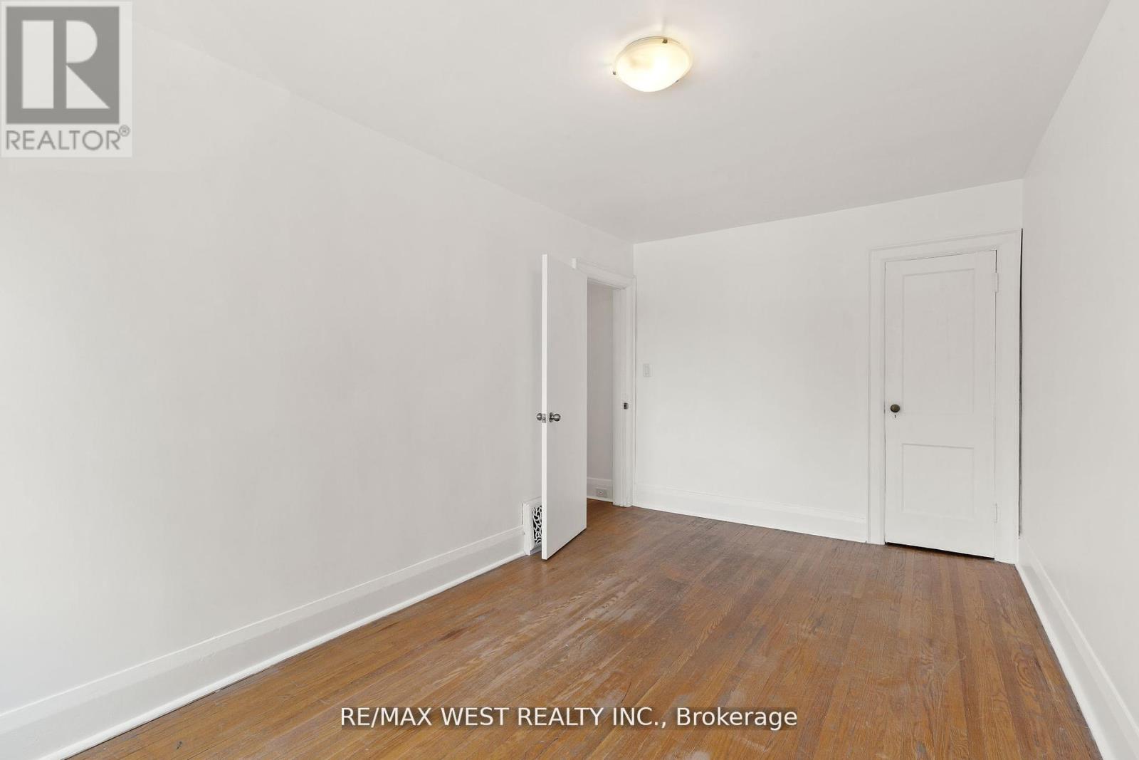 2317 Weston Road, Toronto, Ontario  M9N 1Z7 - Photo 13 - W12914436