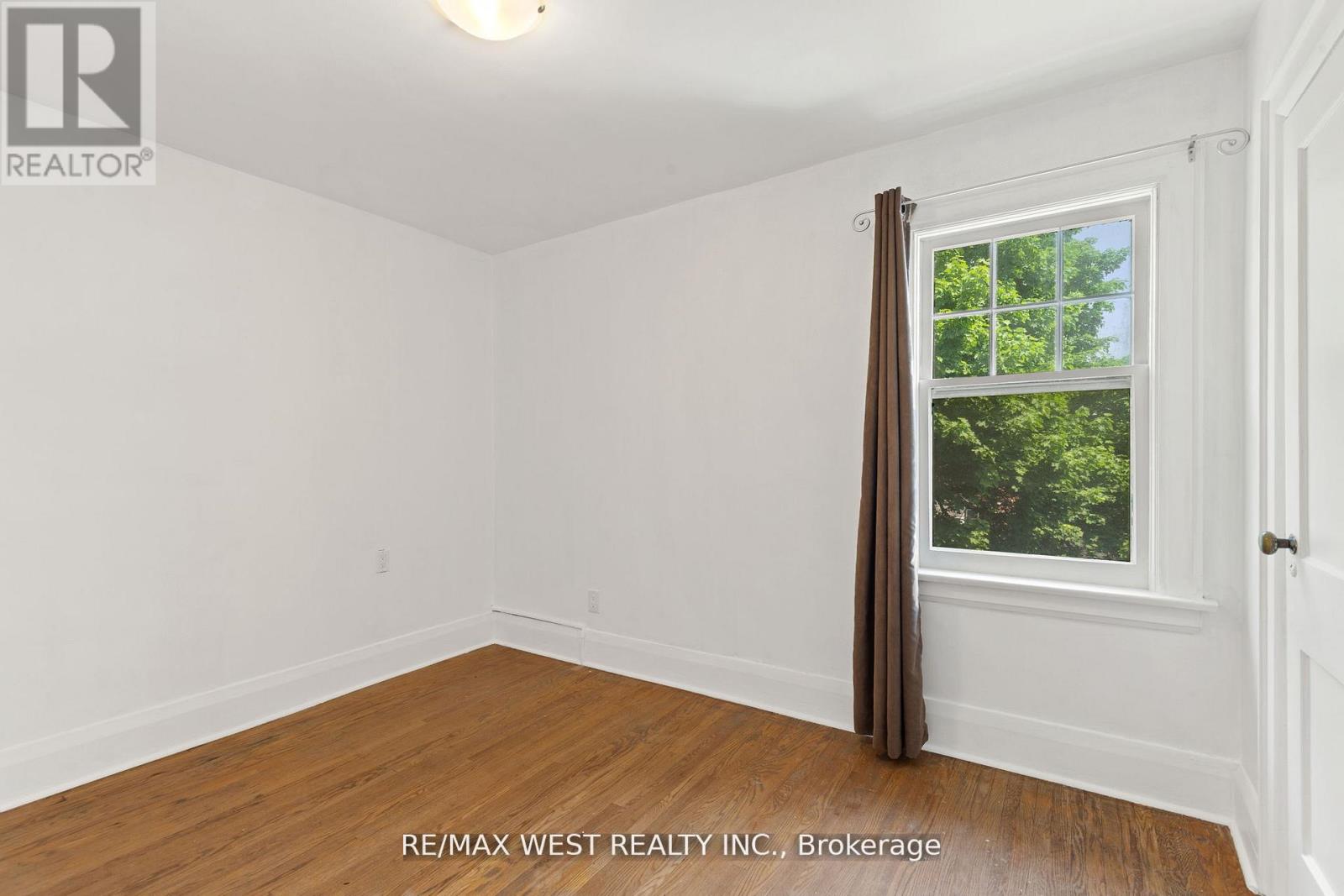 2317 Weston Road, Toronto, Ontario  M9N 1Z7 - Photo 15 - W12914436